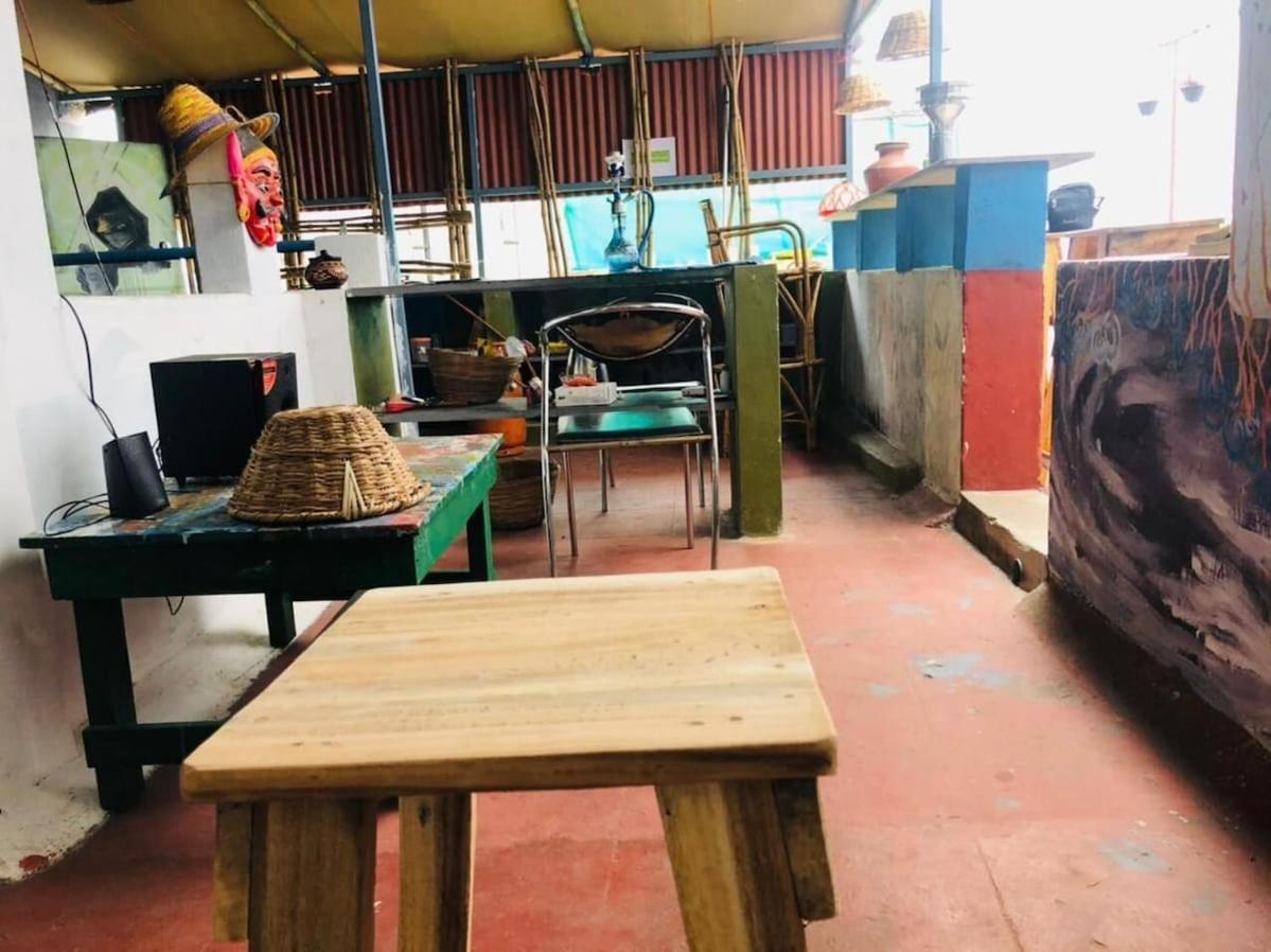 Gurukulam Hostel ปอนดิเชอรี ภายนอก รูปภาพ